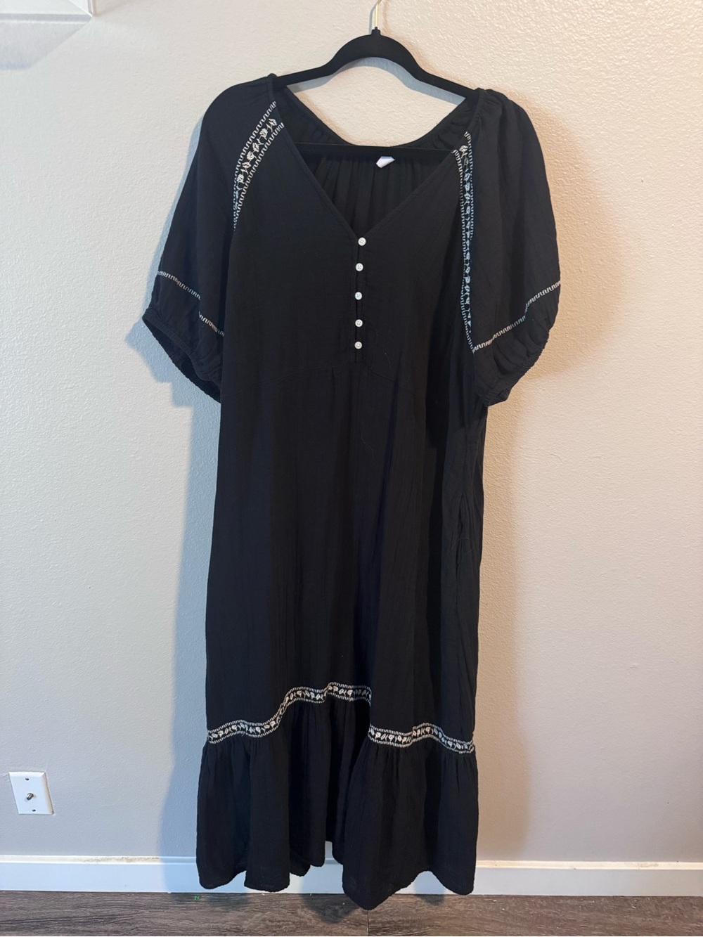 Old Navy Black Embroidered Button-Front Midi Dress